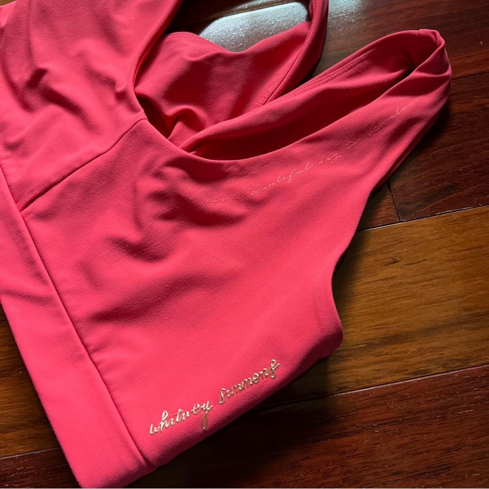 cyber red gymshark x whitney simmons v2 bra - Picture 4 of 4